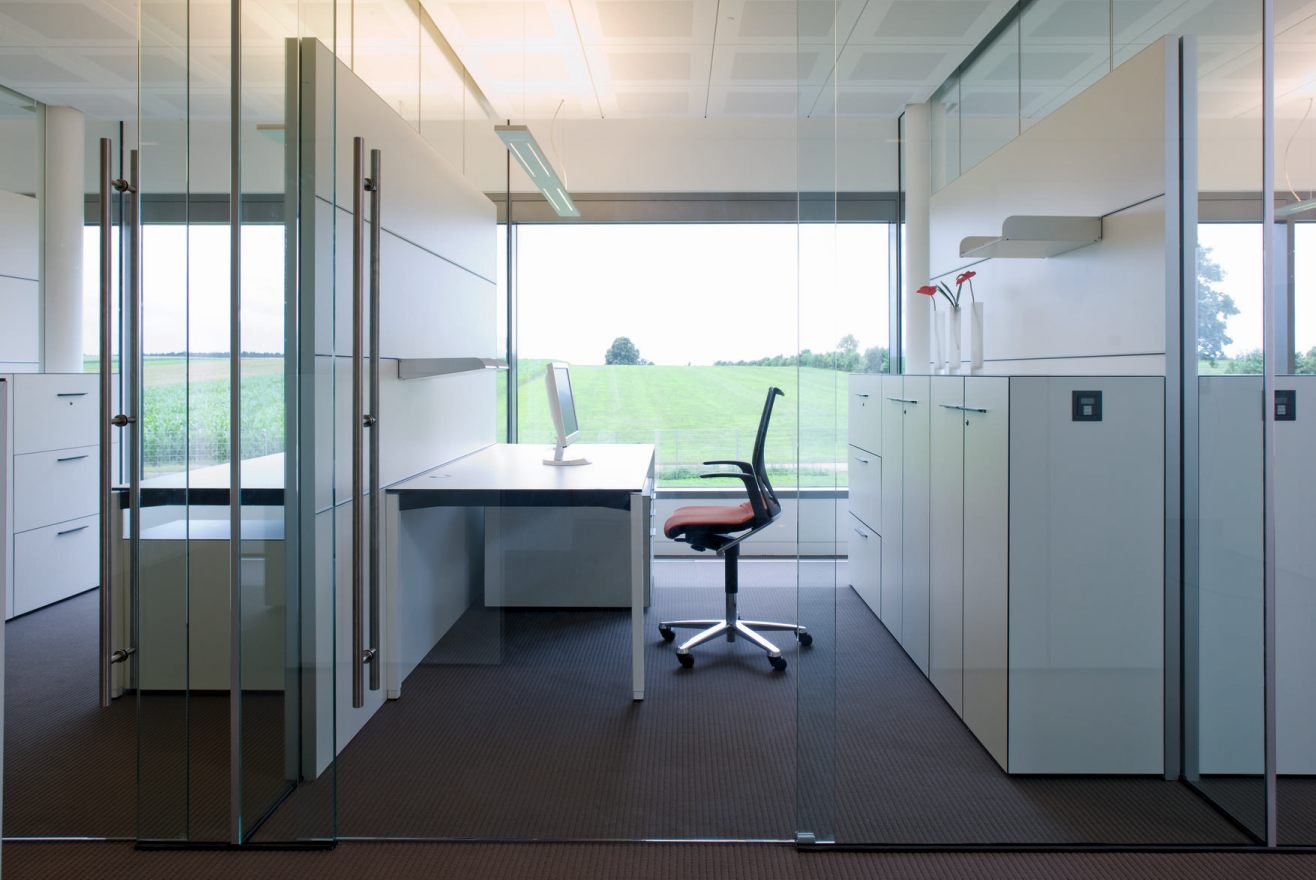 Modus Drehstuhl 273/7 Normal hoher Rücken, mit Sitzpolster von Wilkhahn