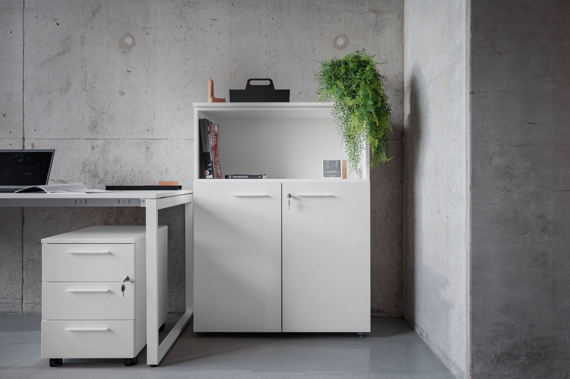 Sideboard Passepartout mit Drehtüren, Fach offen Frezza EINZELSTÜCK