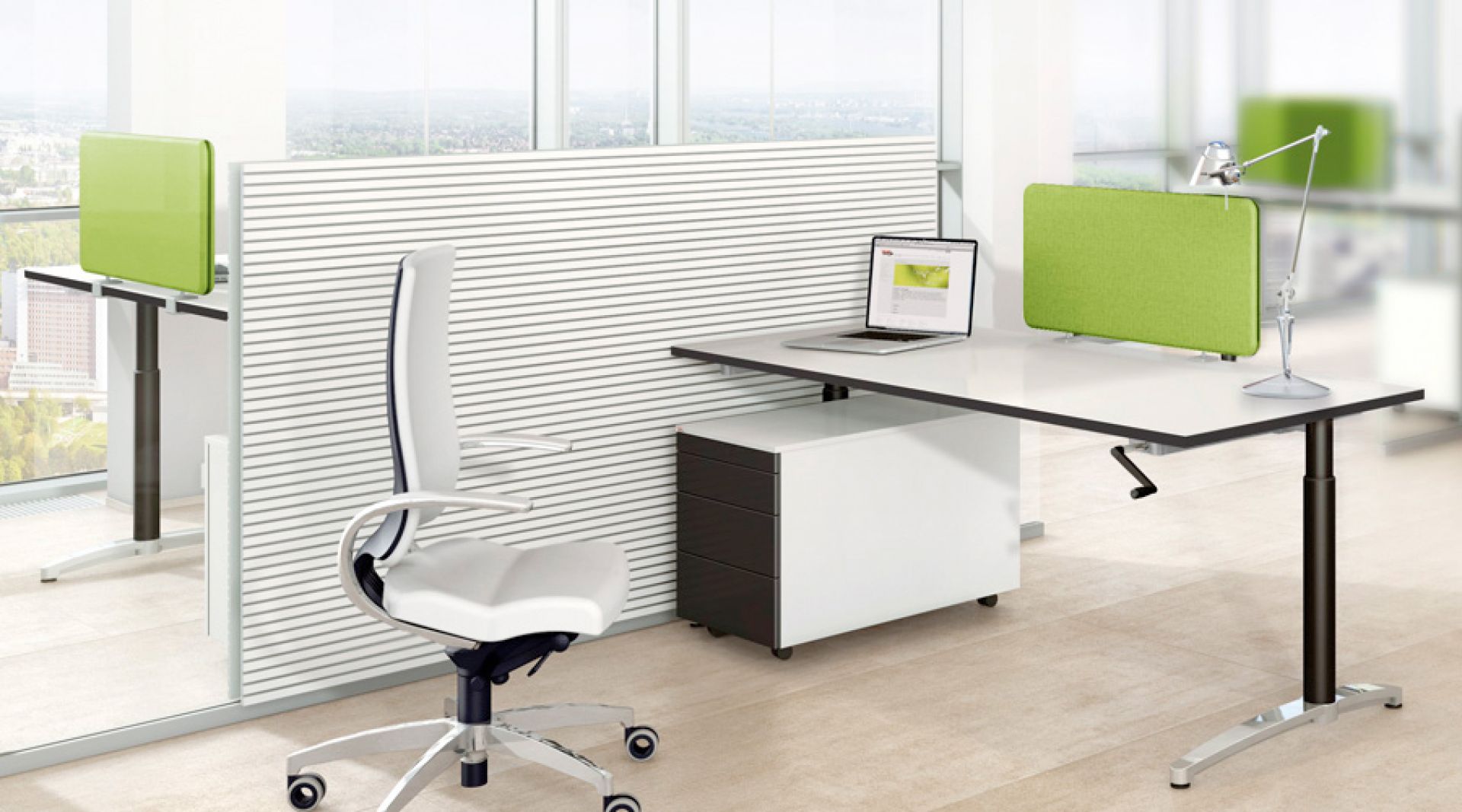 Canvaro Sitz-/Steh-Tisch 65 - 128 cm hoch von Assmann Büromöbel