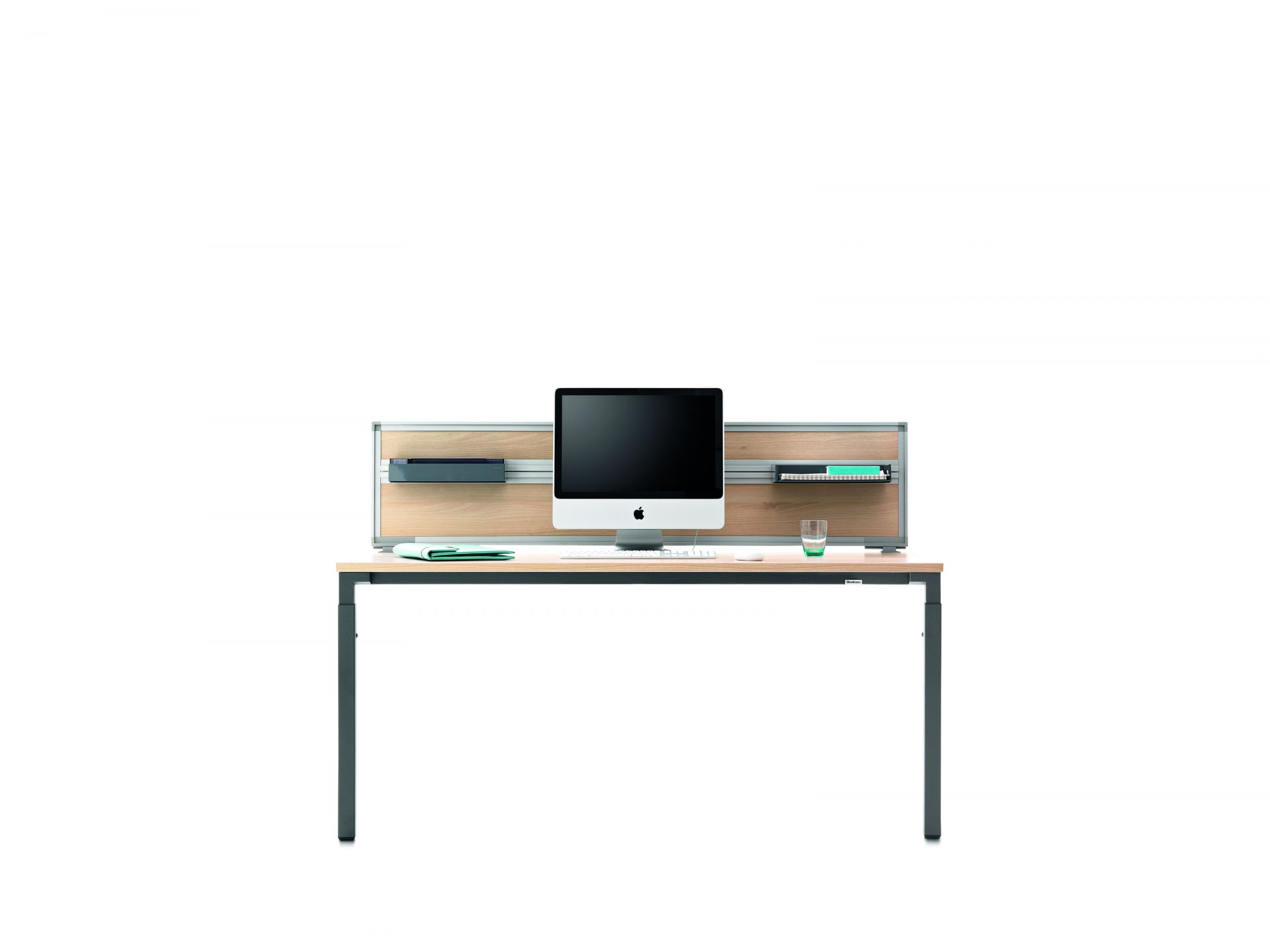 Kalidro Schreibtisch höhenverstellbar 68 - 76 cm hoch von Steelcase